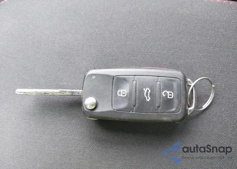 2013 Volkswagen Gti z USA, uszkodzony, nr VIN WVWHD7AJ4DW067260